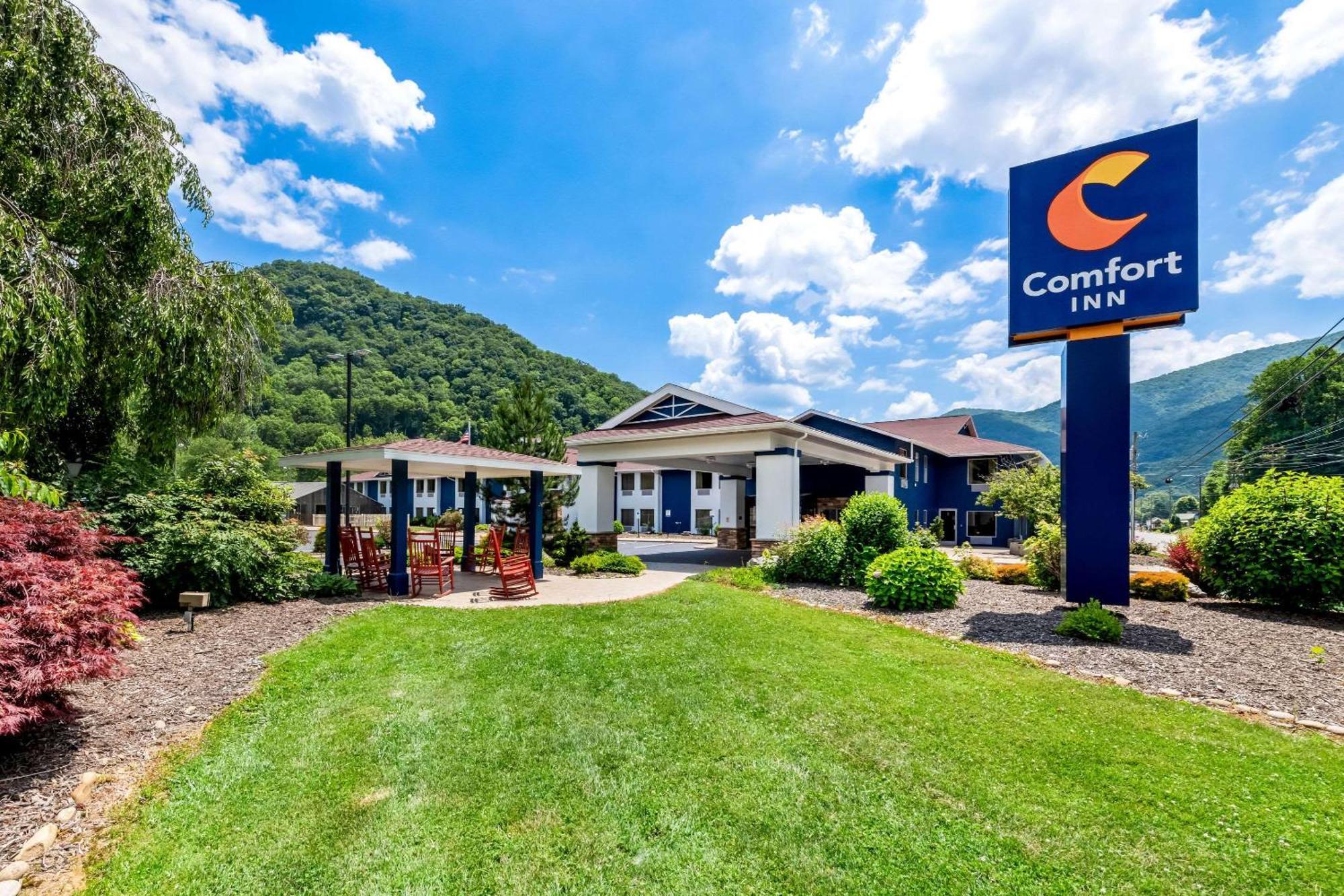 Comfort Inn Near Great Smoky Mountain National Park Maggie Valley Buitenkant foto